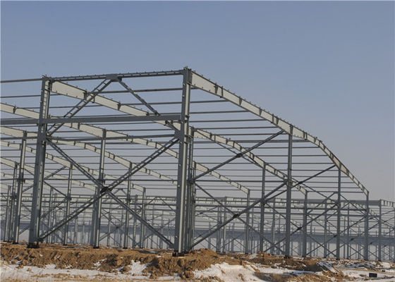 Construcción de edificios de acero moderna de la estructura de acero de los edificios de la industria PEB