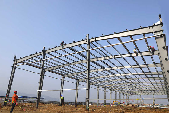 Edificios de almacenamiento de marco de acero de alta resistencia/construcción de edificios prefabricada de Warehouse del metal