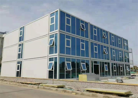 Casa contenedor prefabricada con estructura galvanizada y panel de lana de vidrio
