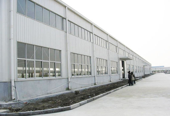 Venta en caliente Taller prefabricado de acero Edificio Metal Galvanizado Marco de portal Construcción Almacenamiento