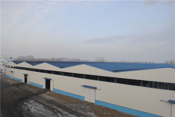 Prefabricado Taller Estructura de acero Económico Gran envergadura Alta resistencia al viento