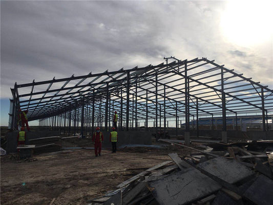 Construcción prefabricada de estructuras de acero para plantas de procesamiento de leche