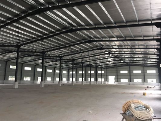 Prefabricación de bajo costo China Fábrica de estructuras de acero de vigas baratas Taller económico industrial