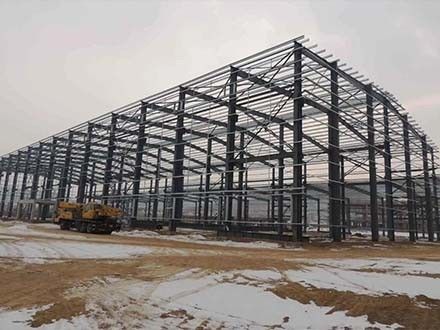 Prefabricación de bajo costo China Fábrica de estructuras de acero de vigas baratas Taller económico industrial