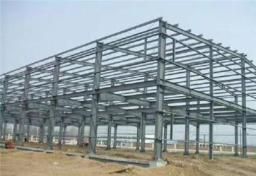 Edificio de almacén de estructura de acero de dos pisos personalizado con plataformas de mezzanine para almacenamiento