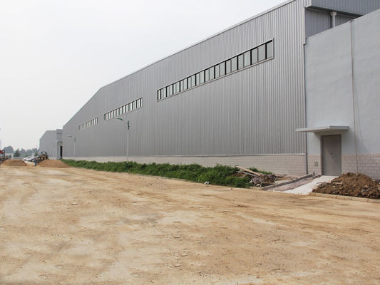 Almacén prefabricado de estructura de acero de gran envergadura Q235B Q355B