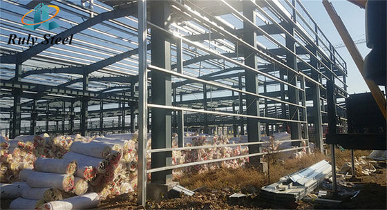 Construcción de estructuras industriales de acero Fabricación de estructuras prefabricadas de portales de acero