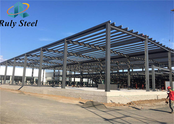 Construcción de estructuras de acero de portales prefabricadas