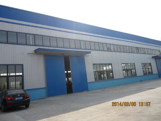 Cuadro de metal de almacenamiento Panel de sándwich ligero Estructura del edificio prefabricado Pintura de construcción de acero galvanizado Almacén