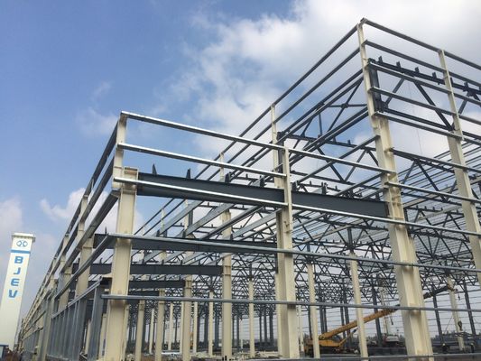Trabajo de pre-ingeniería de estructuras de acero de bajo costo a prueba de fuego