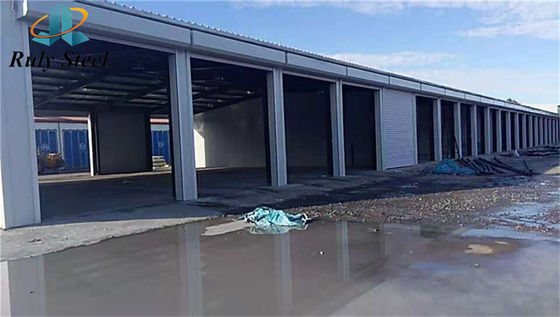 Construcción de estructuras prefabricadas de estructura de acero