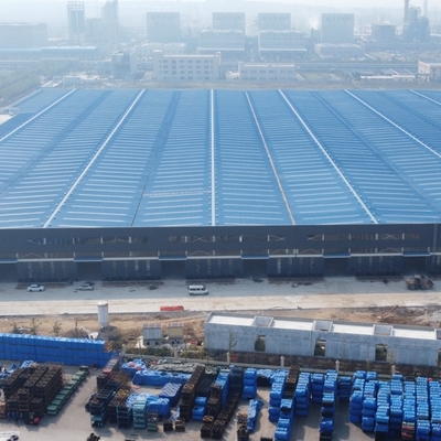 Almacén prefabricado con estructura de acero Q235B Q355B ASTM A36