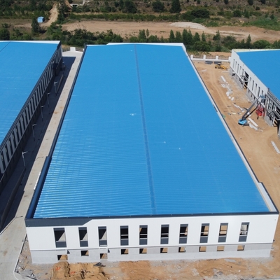 Almacén de estructuras prefabricadas de acero con vigas de sección H