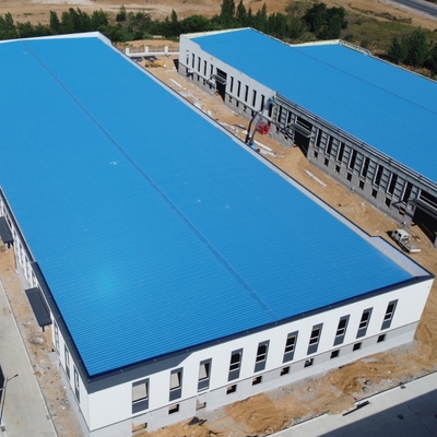 Almacén de estructuras prefabricadas de acero con vigas de sección H
