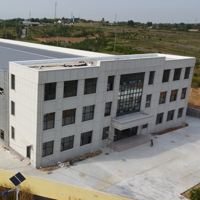 Edificio de oficinas de acero de varios pisos estructura prefabricada Q235B Q355B