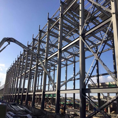 Fabricación de acero estructural de gran tamaño para estructuras de edificios