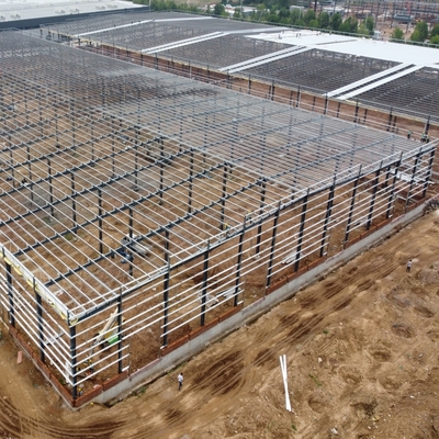 Taller prefabricado con estructura de acero y 50 años de vida útil