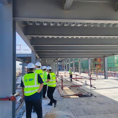 Edificio de hotel de acero prefabricado pintado para proyectos de complejo