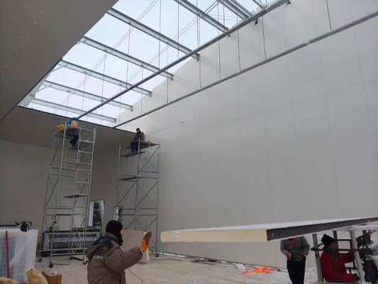 Almacén de almacenamiento en frío de estructura de acero prefabricada con panel de sándwich PU/PIR