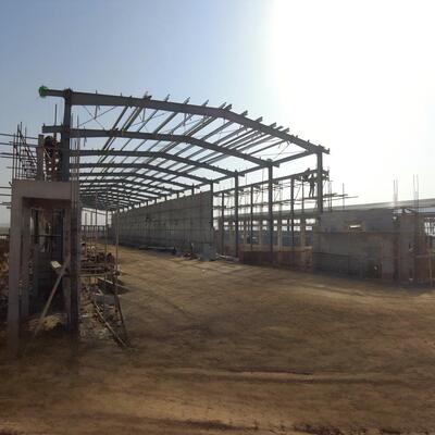 Construcciones prefabricadas de acero Casa de pollo Coop de acero Granja Estructura de acero Casa de pollo