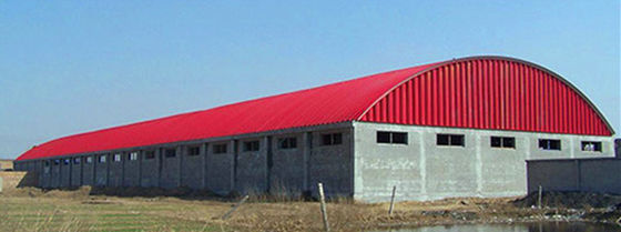 Cobertizo prefabricado con estructura de acero para maquinaria agrícola Q235B Q355B