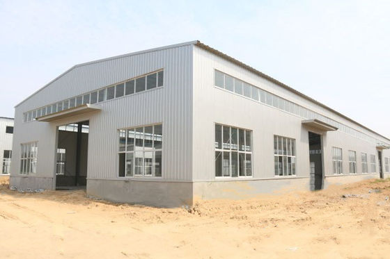 Fábrica de alta resistencia Estructura prefabricada de acero Edificio prefabricado Almacén Taller de construcción de marcos de metal ligero