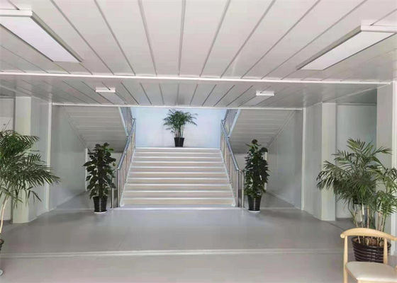 Casa contenedor prefabricada con estructura galvanizada y panel de lana de vidrio