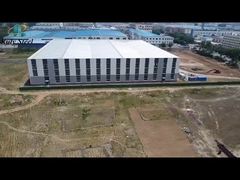 Almacén de estructuras de acero